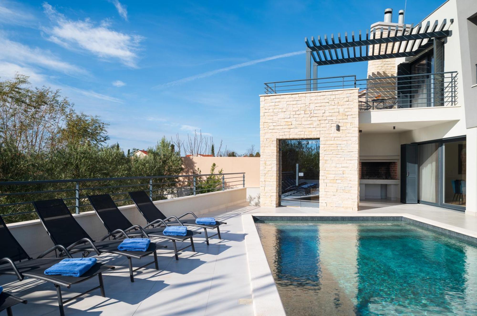 Villa Roca With Heated Pool And Sauna Privlaka  Eksteriør bilde